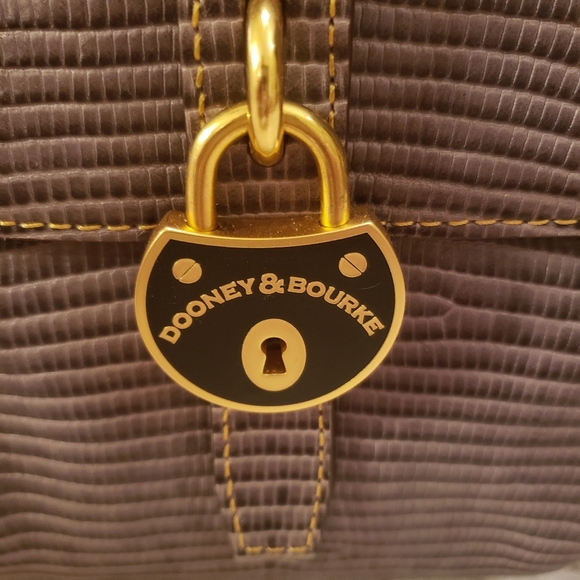 Dooney & Bourke satchel - Picture 8 of 16